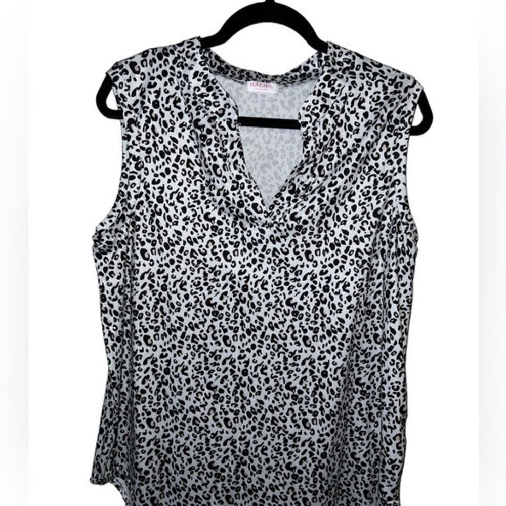 Halife sleeveless top, Large